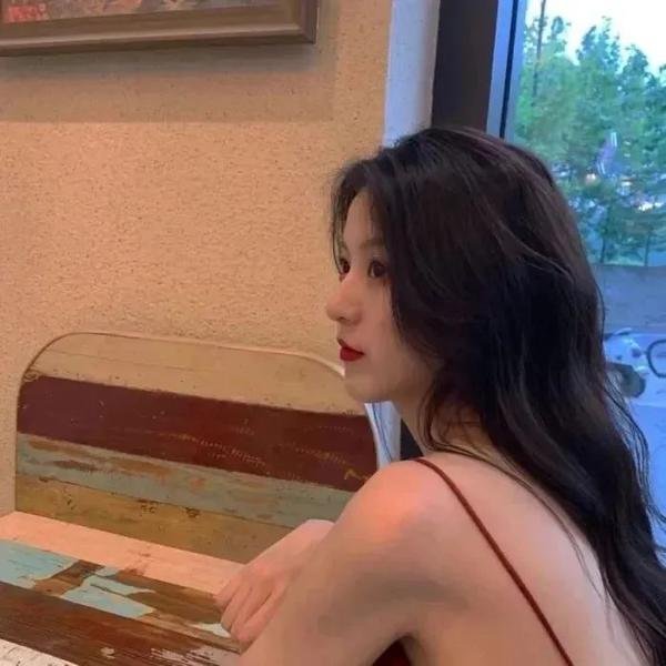 女人与高铁